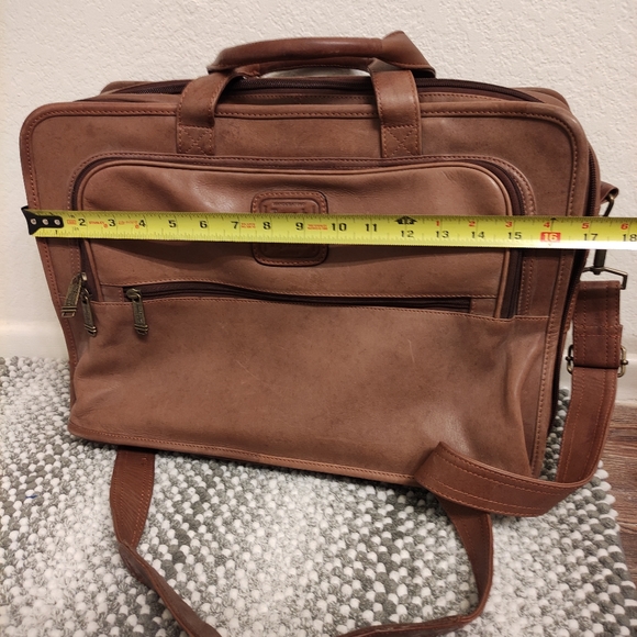 HIT Tech Soft Brown Genuine Leather Laptop Computer Shoulder Bag Organizer - Picture 11 of 16